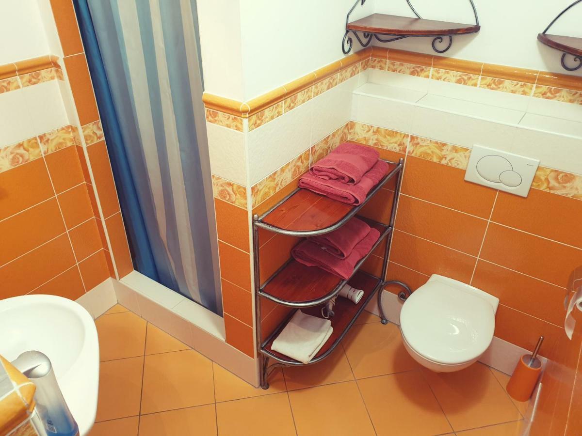 Penzion A Restauracia Toldi غالنتا المظهر الخارجي الصورة