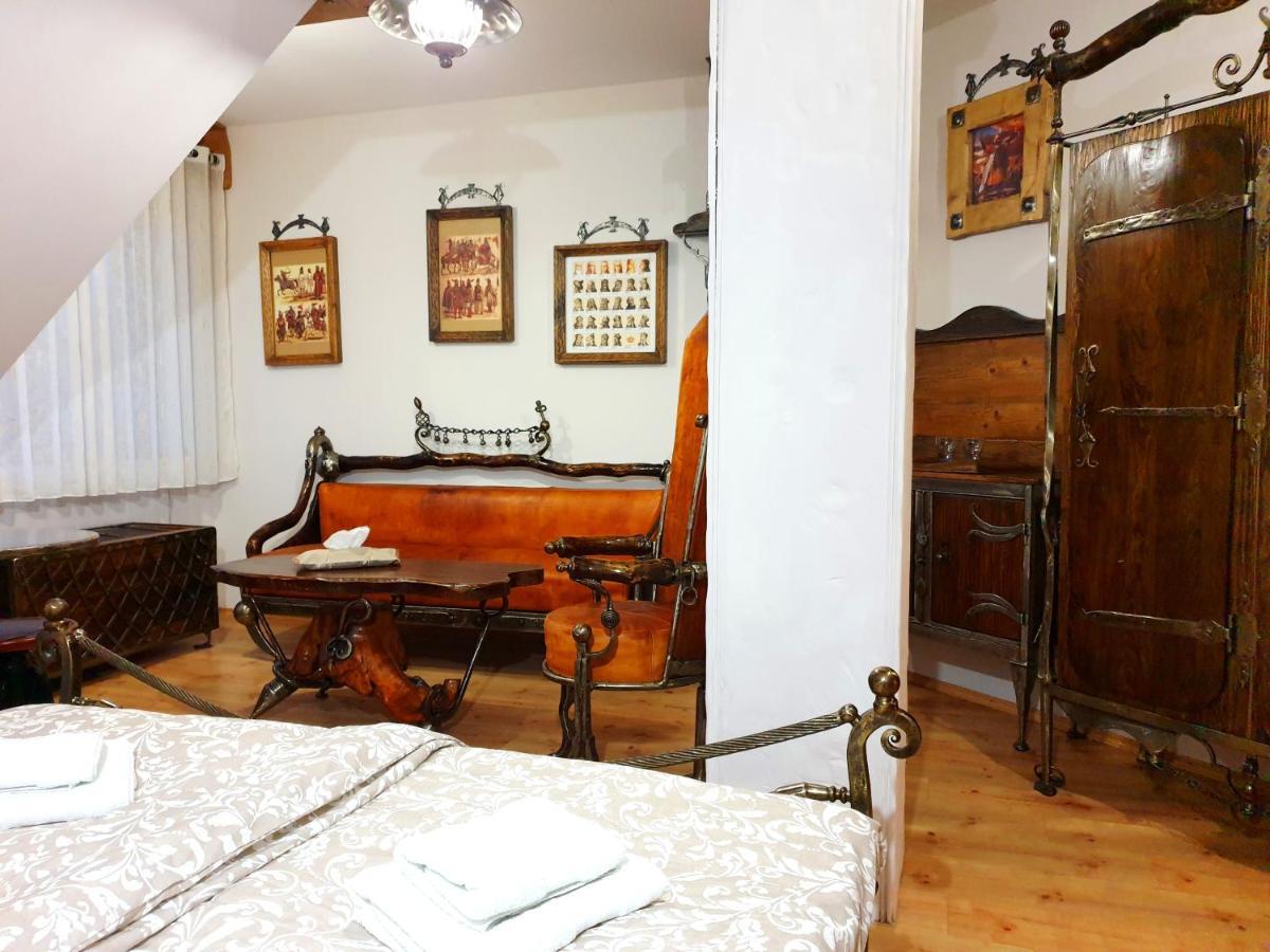 Penzion A Restauracia Toldi غالنتا المظهر الخارجي الصورة